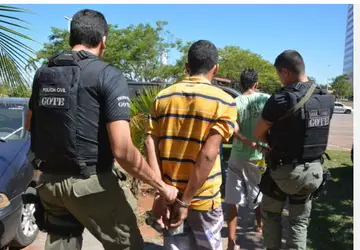 SERGIPE, Polícia cumpre 25 mandados contra suspeitos de tráfico de drogas no Estado